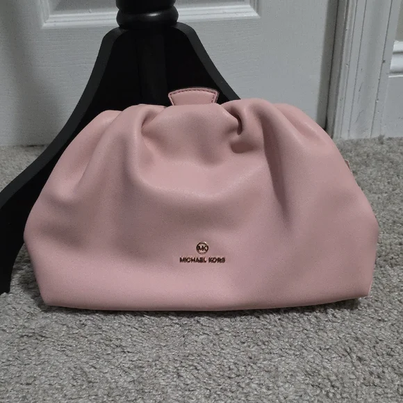 Michael Kors Small Nola Chain Clutch Shoulder Crossbody Bag Smokey Rose Pink - Picture 2 of 16